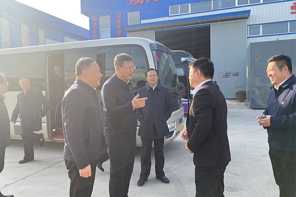 ����е��������Ź���������ʱ���вι۵���